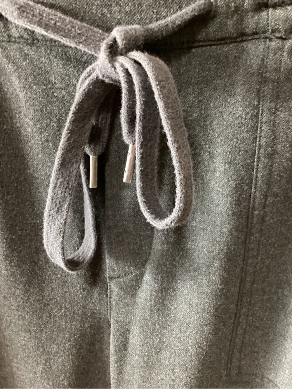 GAP Pull-On Gray Joggers (Size: Medium) - Picture 3 of 5